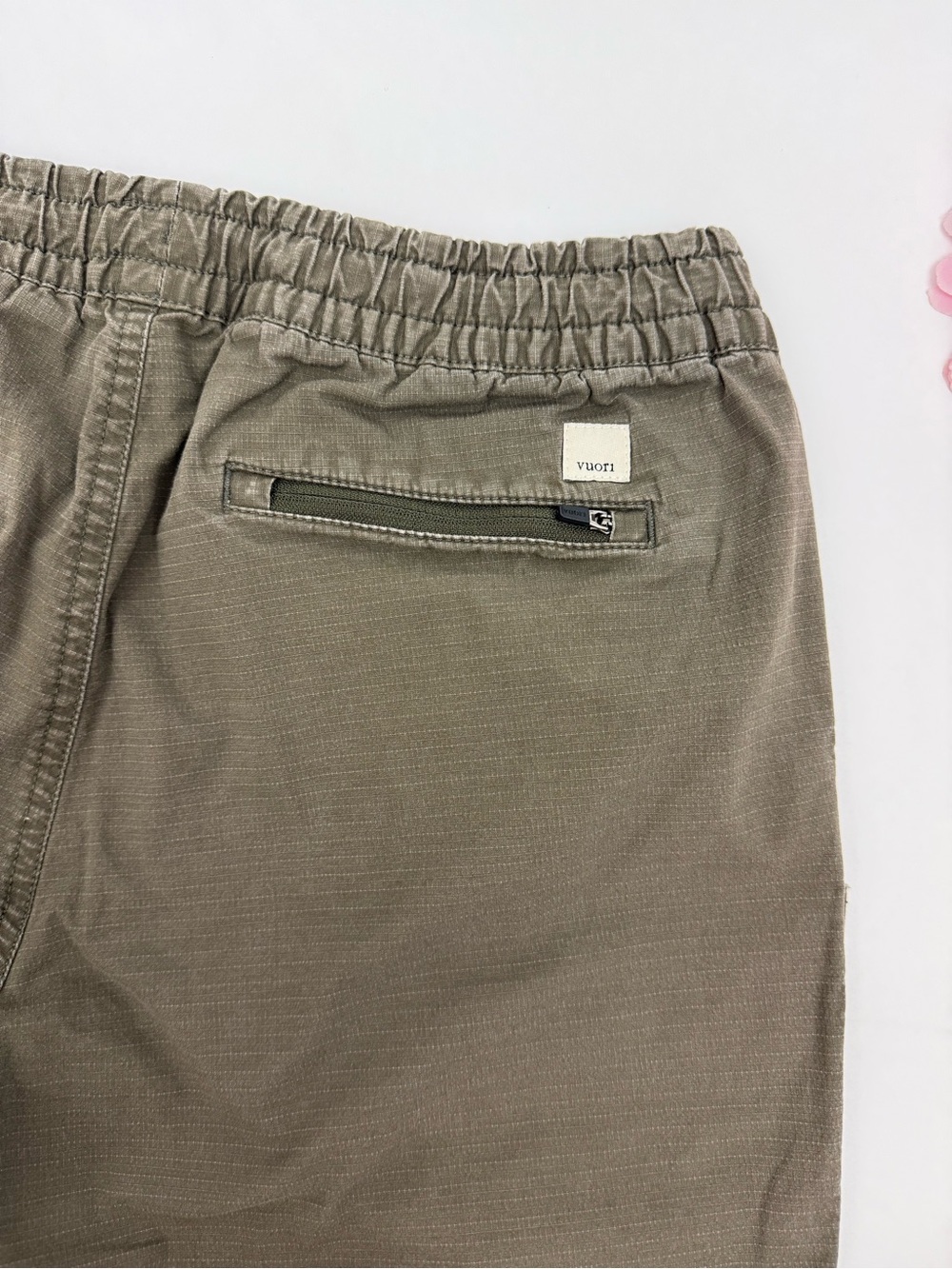 Vuori Ripstop Pant Oregano Olive Green - Picture 9 of 13